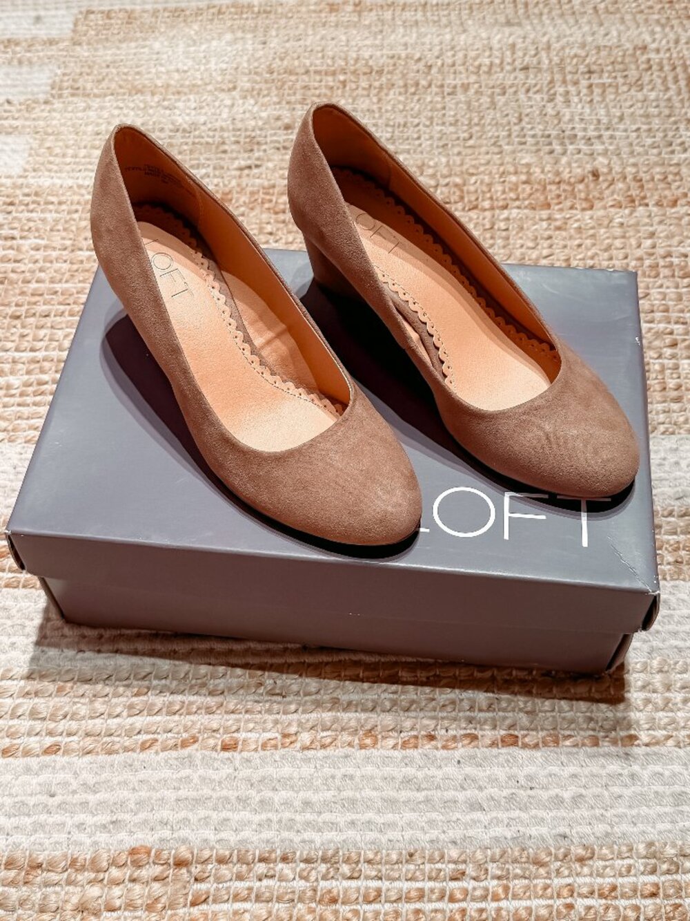 LOFT Closed Toe Wedge in Sandy Cape
